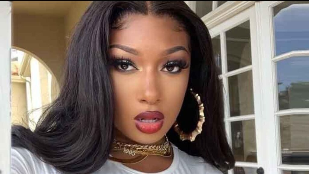 Why Her Height Gets So Much Attention Online